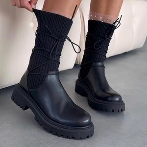 Women’s Black Elastic Fashion Combat Boots